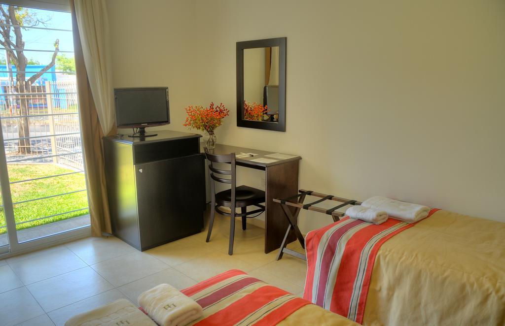 Laplace Hotel Córdoba Habitación foto