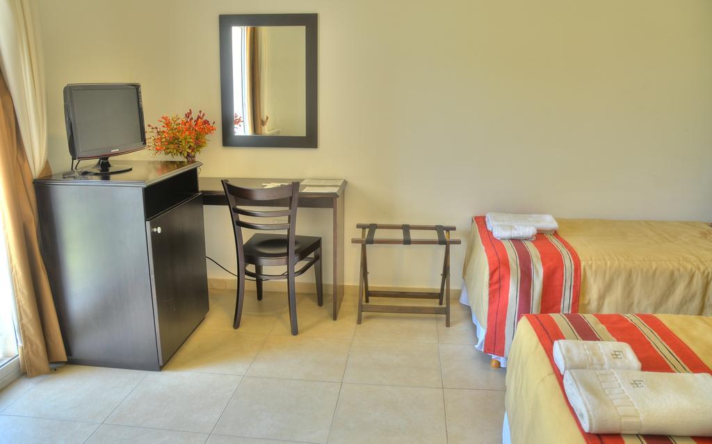 Laplace Hotel Córdoba Habitación foto